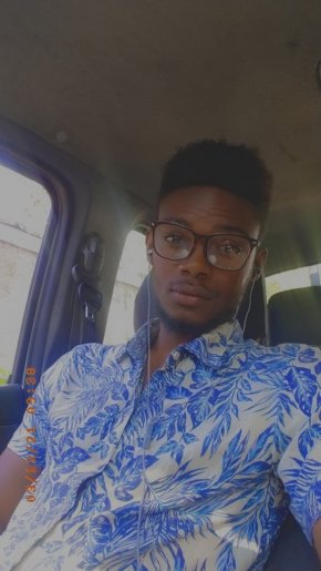 À la recherche d'une femme intéressée par une relation sérieuse 