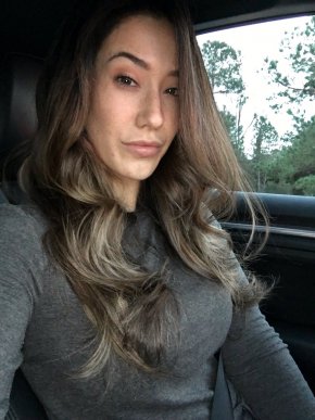 Je suis une femme simple et douce à la recherche d’une relation sérieuse 