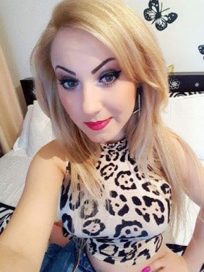 je suis a la recherche d'un vraie amour 