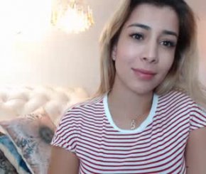 je suis une femme serieuse et honnête qui recherche le vrai amour celui du coeur 