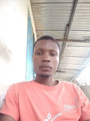 Recherche d'une fille sérieuse et dynamique qui connait la vie réelle pour une relation sérieuse