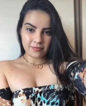 Bonjour moi c’est Anne je suis ici pour me fais de nouveau amies