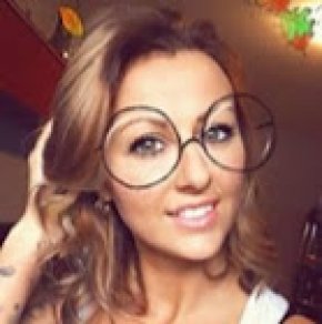 Recherche une ame soeur qui me tiendra le bras dans mes mauvais et beaux moments
