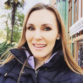 je suis une belle femme attentionné romantique et intelligent  