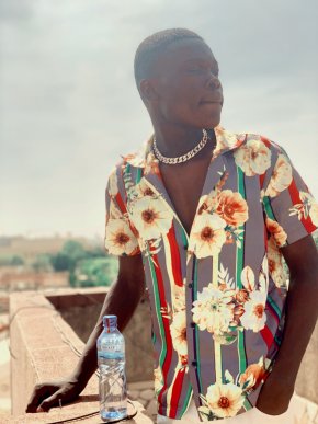 Recherche une femme capable financiêrement et étrangêre du Burkina Faso