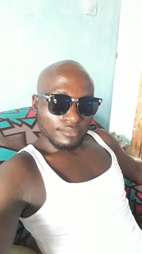 Amour vrai et aussi tres stable car jai besoin de trouver mon ame sorur  