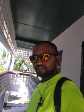 Contacte moi et je vous réponds après bien sur