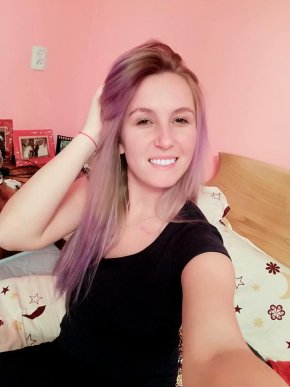 Je suis une femme sérieuse, Adorable Je recherche que du bonheurs