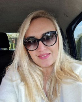 Je cherche mon âme sœur qui lui aussi recherche une relation serieux
