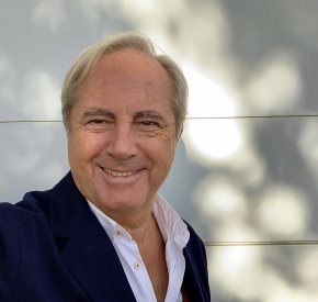 Bonjour chère amie mademoiselle ou madame, Je suis nouveau sur le réseau et j'aimerais bien me faire
