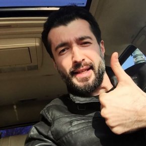 Coucou bonjour je me nomme Damien je suis a la recherche d'une femme sérieuse base sur la confiance 