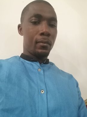 Je suis à la Recherche une relation serieuse