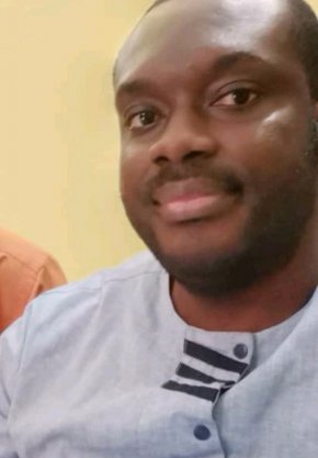 Homme désireux vivre une relation sérieuse. Recherche une femme disponible et célibataire.