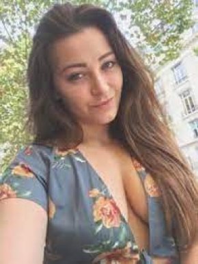 Bonjour, moi c’est bois j’ai je suis célibataire sans enfant je réside en France dans La province de