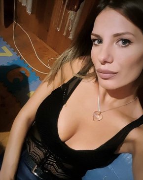 Je suis Elize, la plus coquine femme que tu as recontre! 