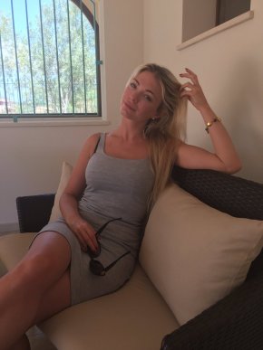 Je suis une femme sérieuse 