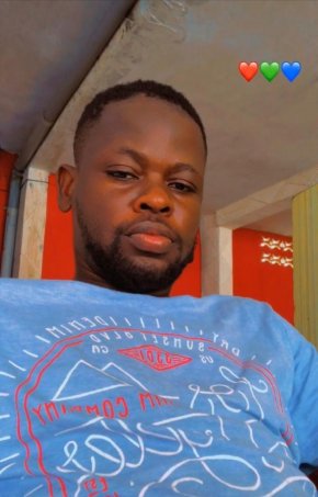 partous dans  le monde  de  préférable une fille   très  respectueuse 