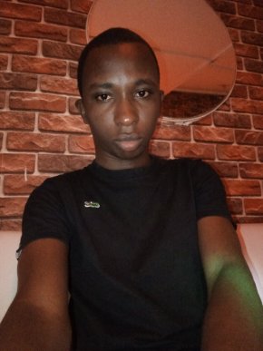 rencontre avec des personne simple sociable ouverte d'esprit  sans prise de tete 