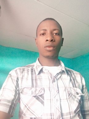 Celui qui cherche un sugar daddy juste pour le plaisir sexuel sens attachement, je serais ton homme 