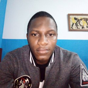 Je recherche une relation amoureuse avec une femme correspondante à ma conception  