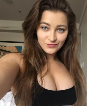 je suis geraldine une femme celibataire a la recherche une relation serieuse et durable 