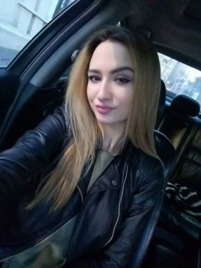 Une femme qui sais très bien prendre soin d'un homme, une femme qui a le coeur et la beauté intérieu