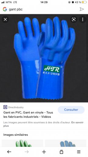 je suis un homme ouvert d'esprit travaillant dans une entreprise de la ville je suis une personne so