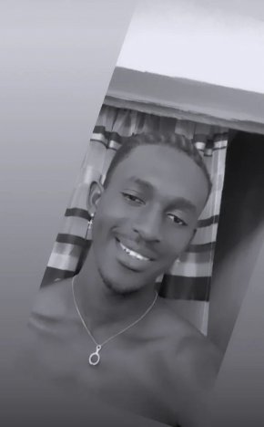 Jeune homme bien viril dispo pour toute dames matures 