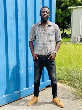 Jeune homme sérieux cherche une relation sérieuse qui pourrait aboutir au mariage.