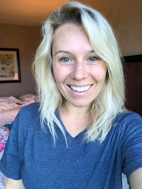 Isabelle Gallon j'ai 23 ans je vie tout seul je recherche une relation sérieuse 