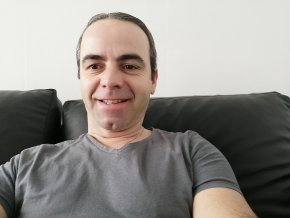 jh 47 ans, bruns cherche femme sincère pour vie a deux.