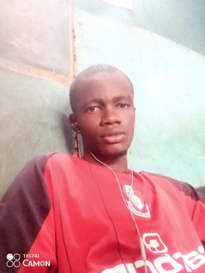 SympaSympathique.cool.gentil.timide.bosseur.cherche une personne gentille