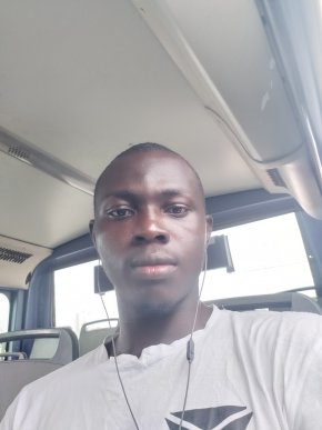 Je suis a la recherche du véritable amour 