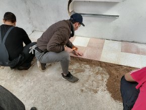 Je cherche du sérieux, sincère, compréhension,fidélité, patience. 