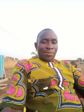 Je cherche une femme en manque d'affection pour relation amoureuse discrète