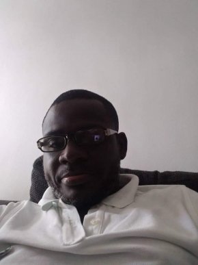 Relations amicale ou amoureuse très sincère sans bagarre et violence