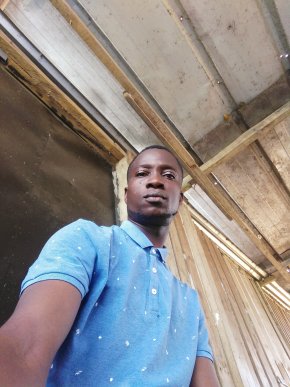 Je cherche dame mature qui paye tres bien apres rapport