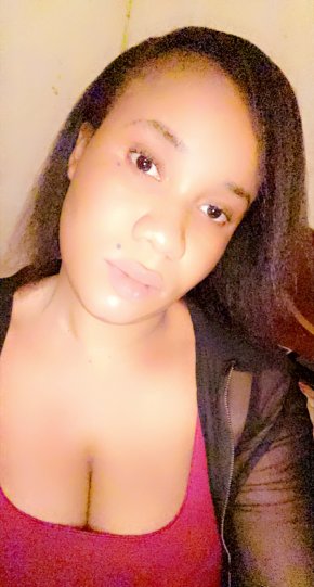 Femme Africaine à la recherche de l’amour 