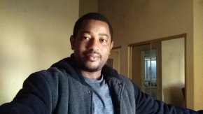 Cherche une relation durable. J'espère que par le canal de ce site j'y arriverai. 