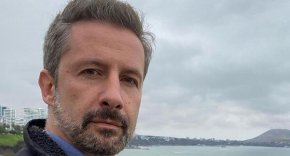 Je suis ouvert a toutes discussion et je suis prêt a sauter sur toutes opportunité qui se présenter 