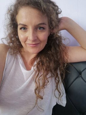 Coucou ?  je résides à Toulouse. J’aimerais faire ample connaissance avec un mec adorable…