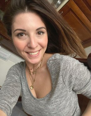 Je suis une femme sérieuse a la recherche d'une relation serieuse