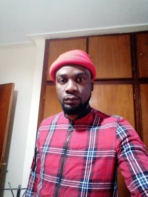 homme ouvert d'esprit recherche une belle dame pour une relation serieuse