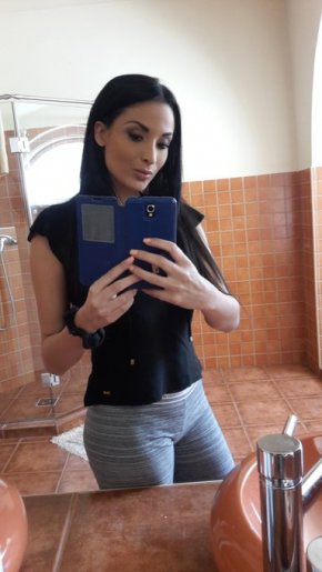 Je cherche un homme sérieux pour relation angelina