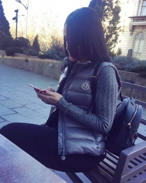 Tout d'abord je tiens à te remercier pour ta volonté de vouloir entrer en contact avec