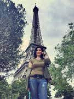 Bonjour chère amie mademoiselle ou madame, Je suis nouveau sur le réseau et j'aimerais bien me faire