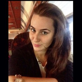 Je suis une femme célibataire a la recherche de l'elu de mon coeur