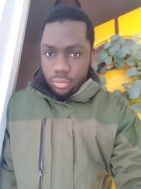L'amour, c'est d'abord aimer follement l'odeur de l'autre