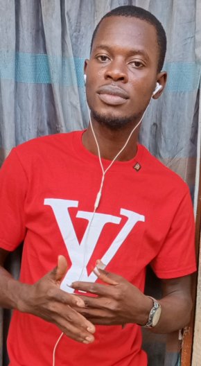 I'm looking for a woman, with a good behavior, for a serious relationship