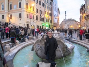 Sono semplice non troppo loquace felice ma cerco solo una donna